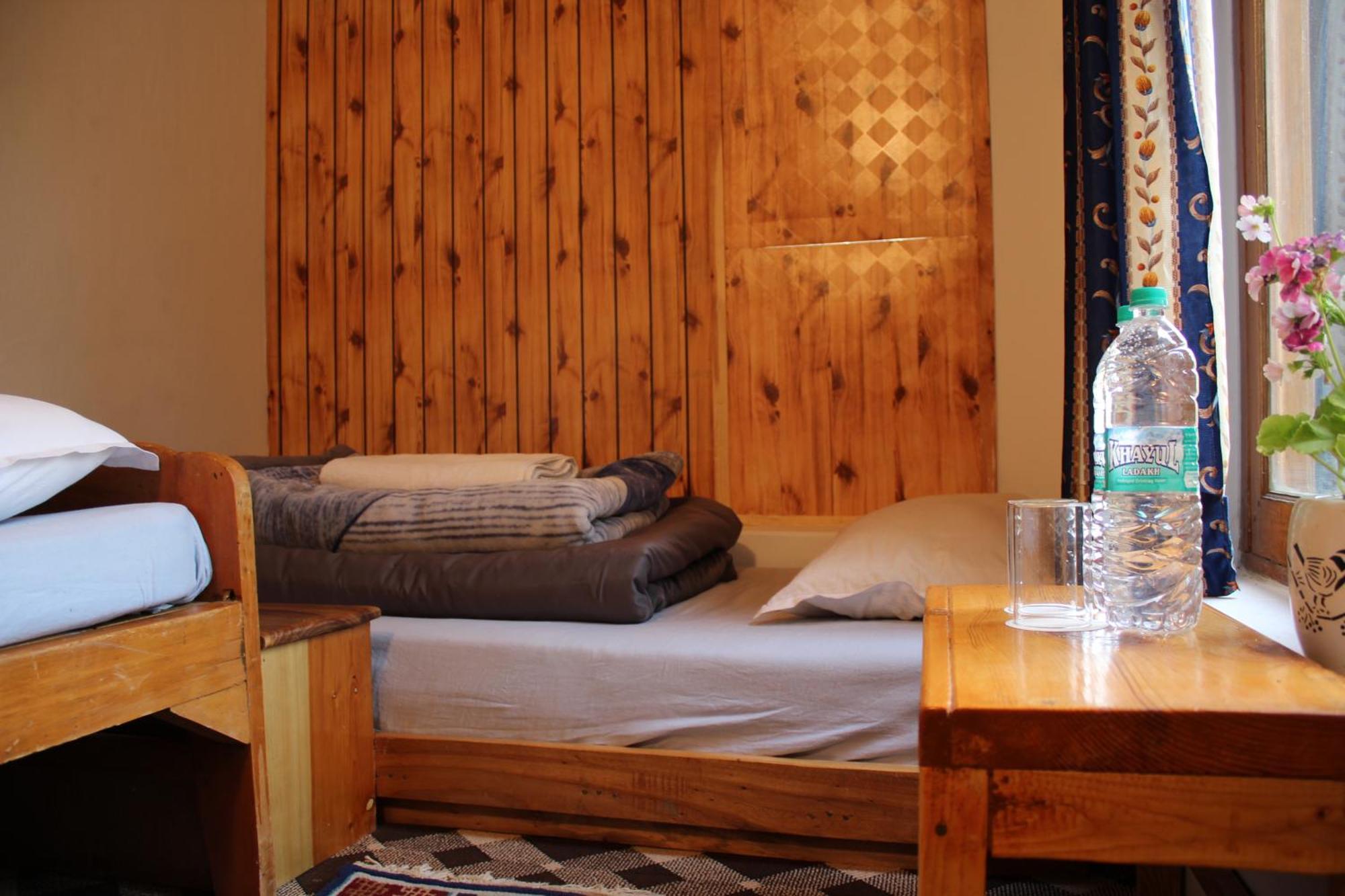 Karma Lodge Leh Exterior photo