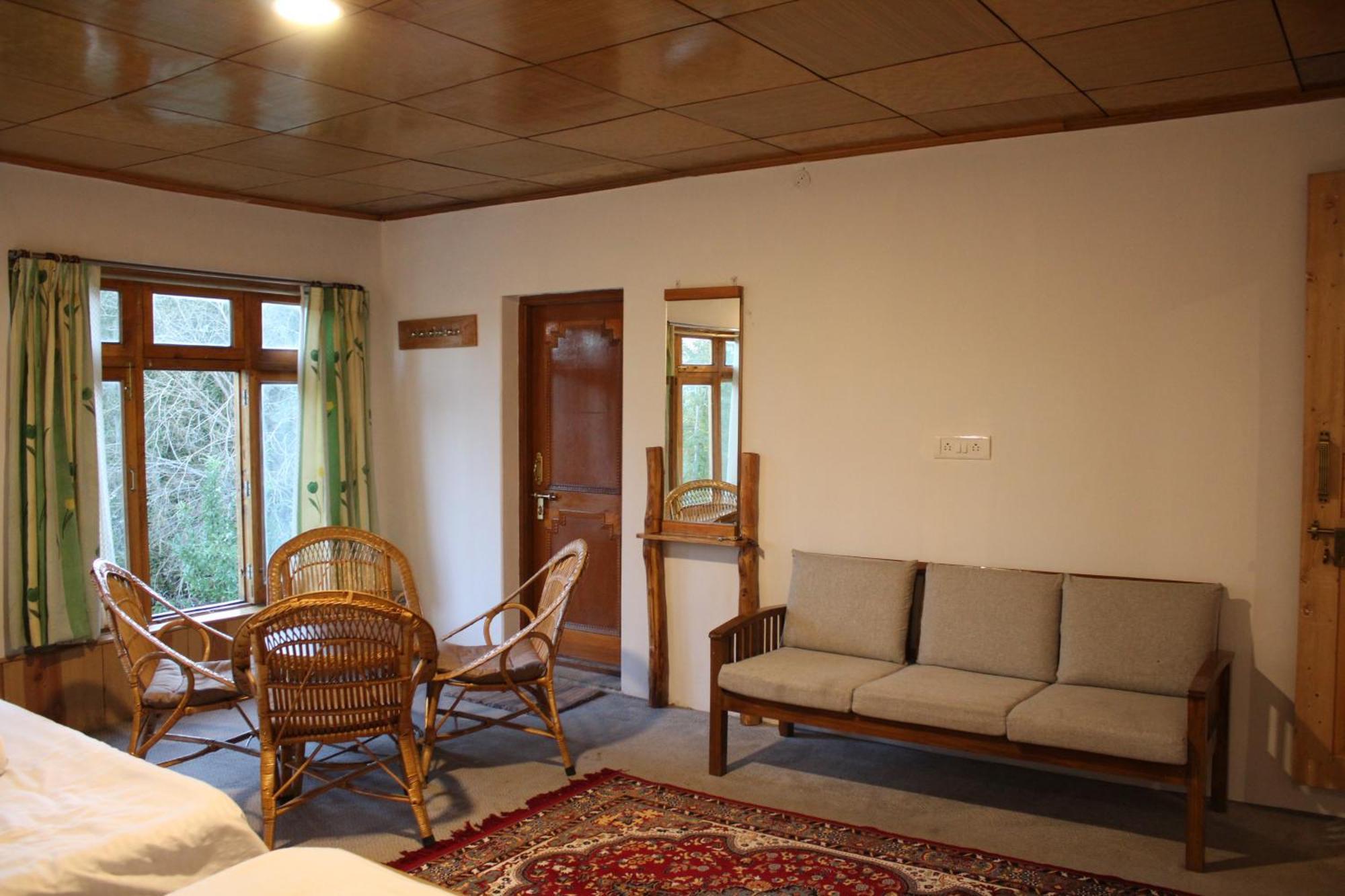 Karma Lodge Leh Exterior photo