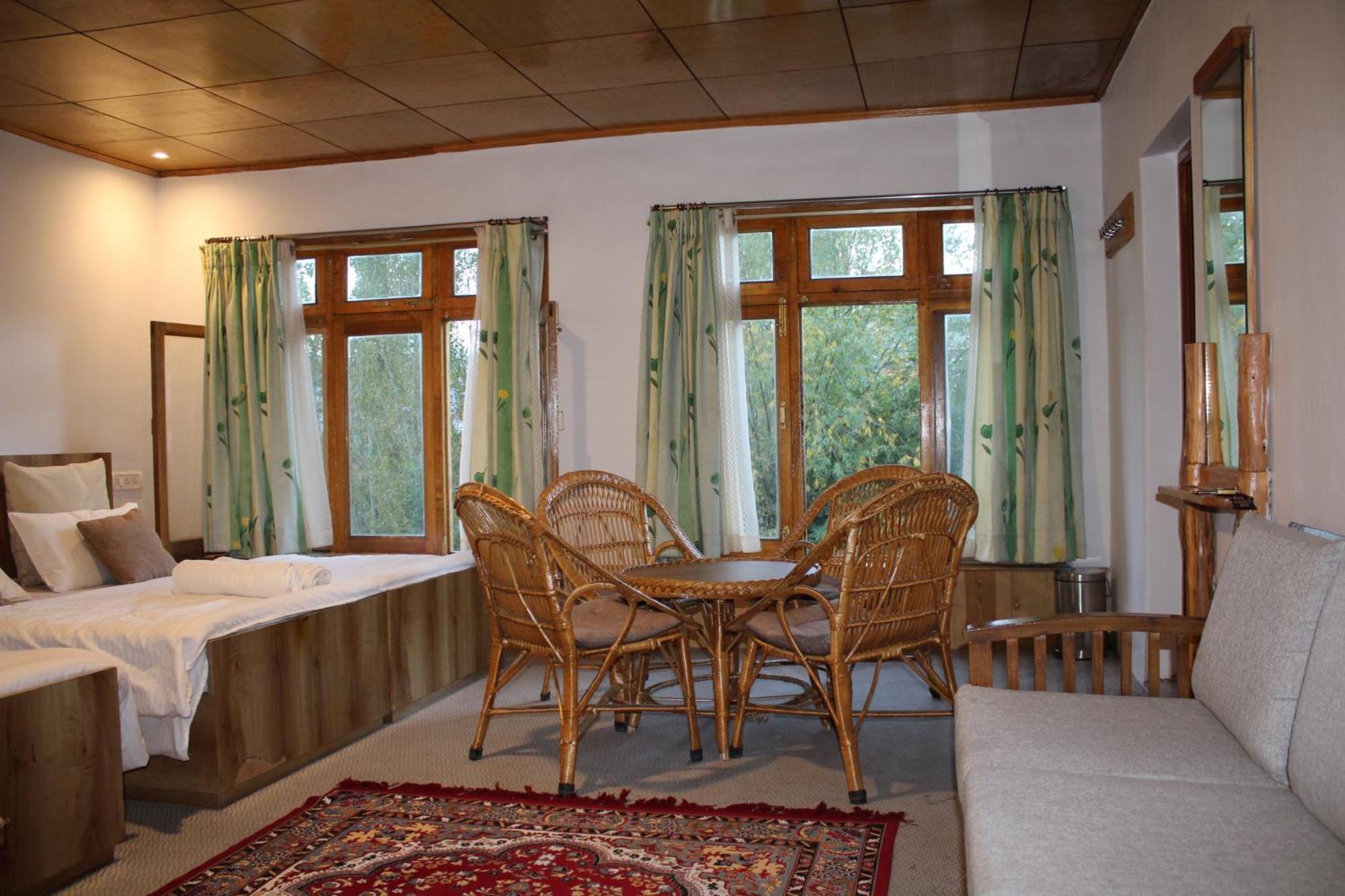 Karma Lodge Leh Exterior photo