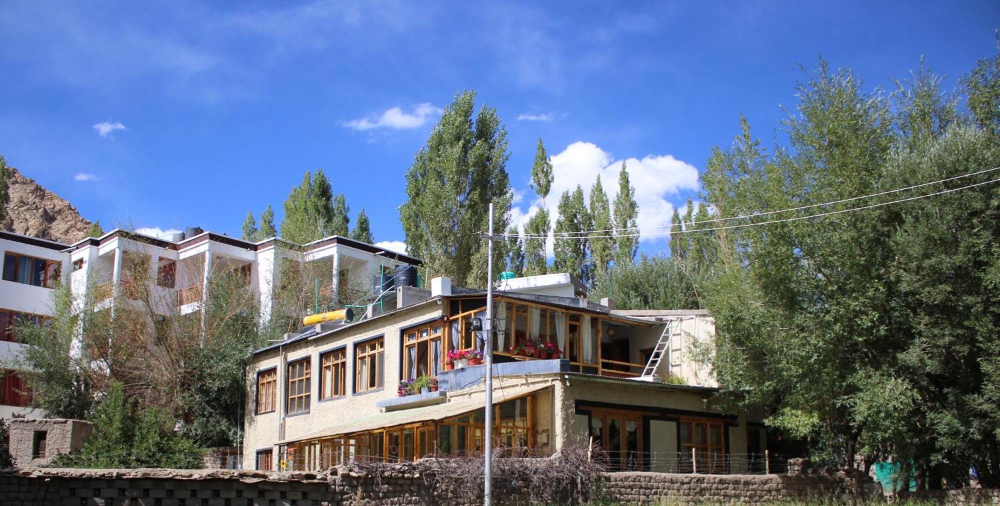 Karma Lodge Leh Exterior photo